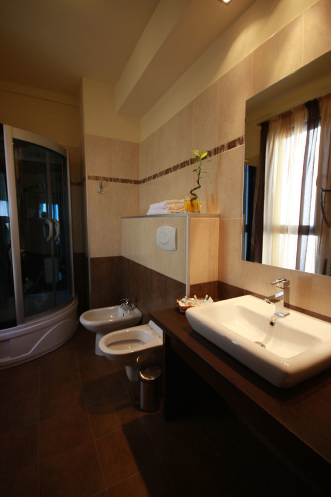 Hotel Angellis Timisoara Esterno foto