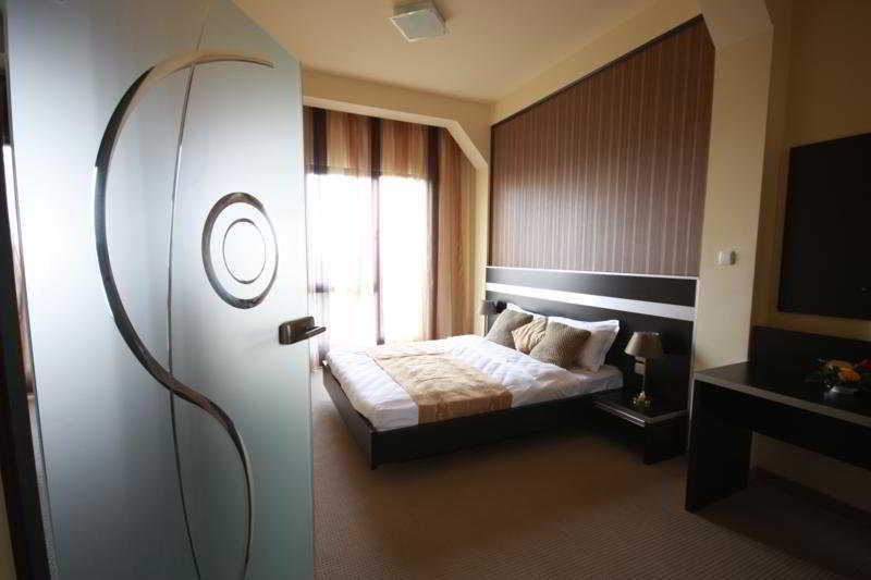 Hotel Angellis Timisoara Esterno foto