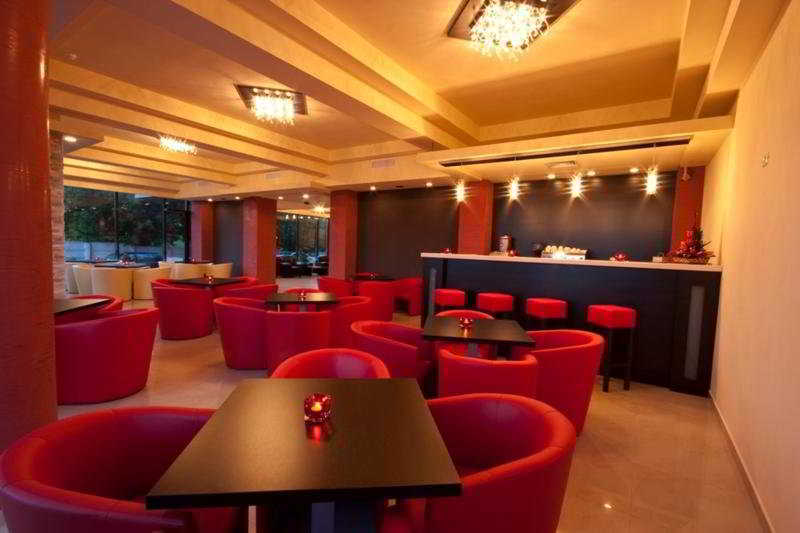 Hotel Angellis Timisoara Esterno foto